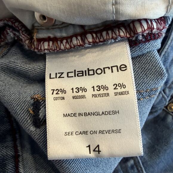 Liz Claiborne Women’s Boyfriend Blue Jeans, Sz 14, Distressed (A0132) - Picture 6 of 7